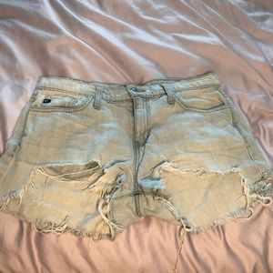 KanCan Light Wash Denim CutOff Shorts